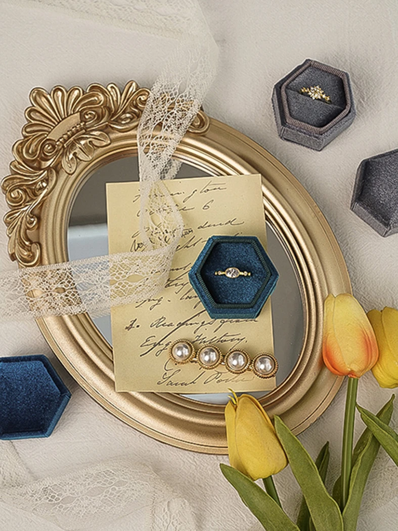 Rustic French Palace Style Carving Frame Table Mirror Gold Decorative Tray Home Decorative Mirror Bedroom Table Makeup Mirror