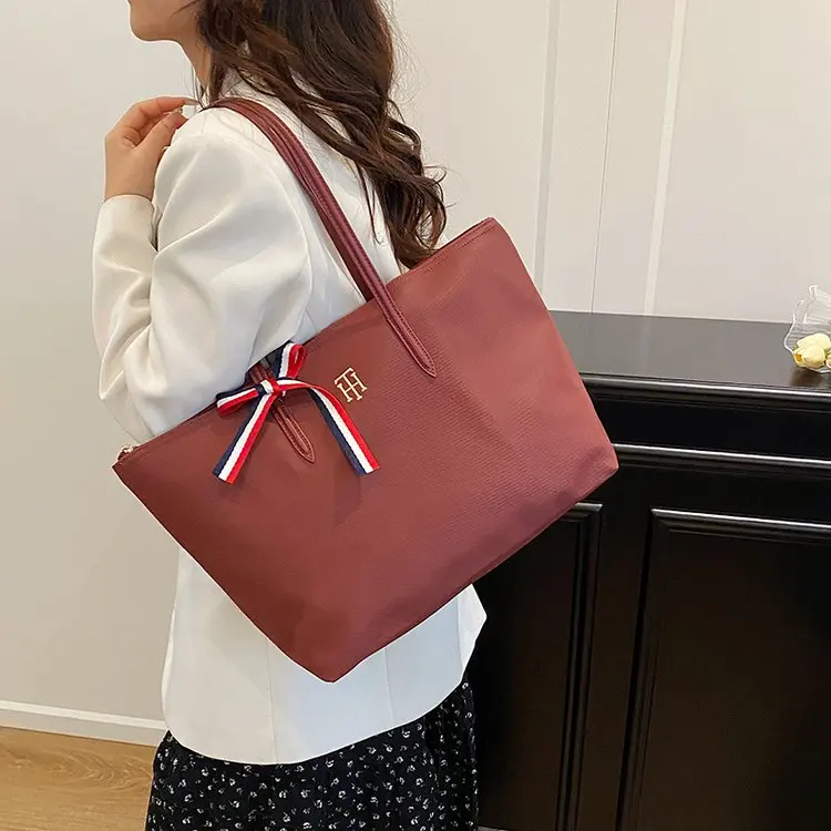 Fisherman Inspired Bag With Multiple Pockets And Durable Waxed Leather Material