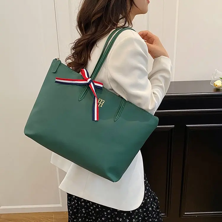 Fisherman Inspired Bag With Multiple Pockets And Durable Waxed Leather Material