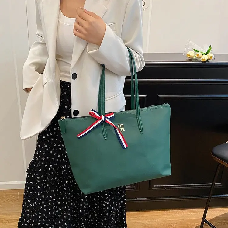 Fisherman Inspired Bag With Multiple Pockets And Durable Waxed Leather Material